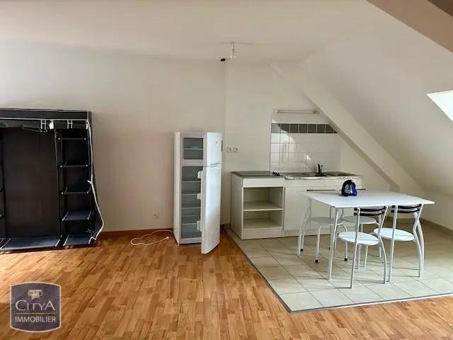 Appartement à louer 1 pièce 33m²