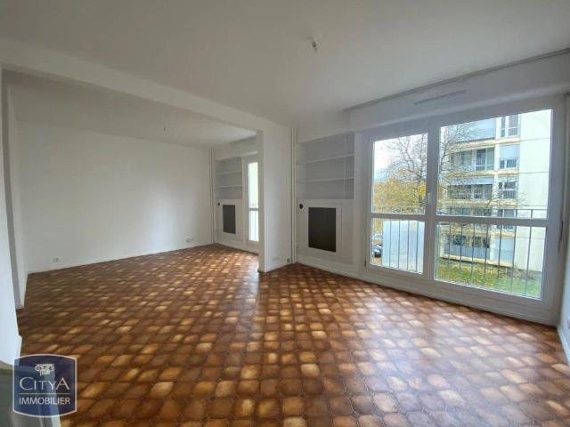 Appartement à louer 1 pièce 34.18m²