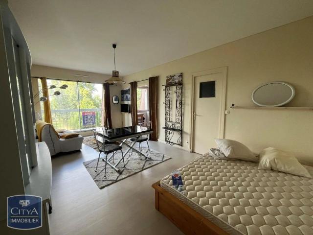 Appartement à louer 1 pièce 34.28m²