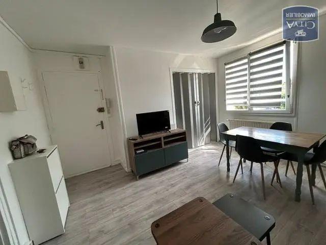 Appartement à louer 1 pièce 34.64m²