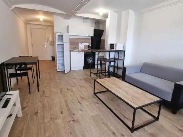 Appartement à louer 1 pièce 34.67m²