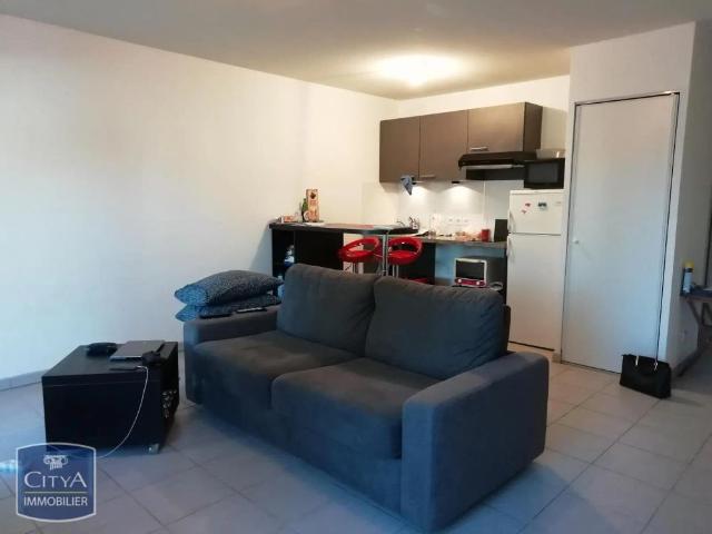 Appartement à louer 1 pièce 34m²
