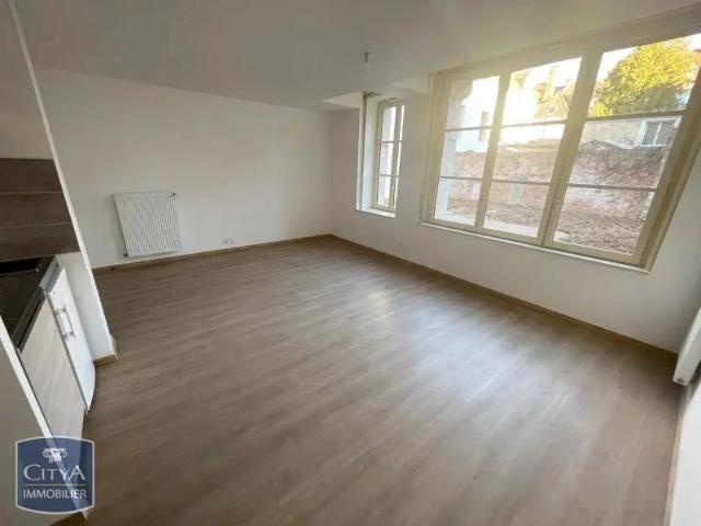 Appartement à louer 1 pièce 35.3m²