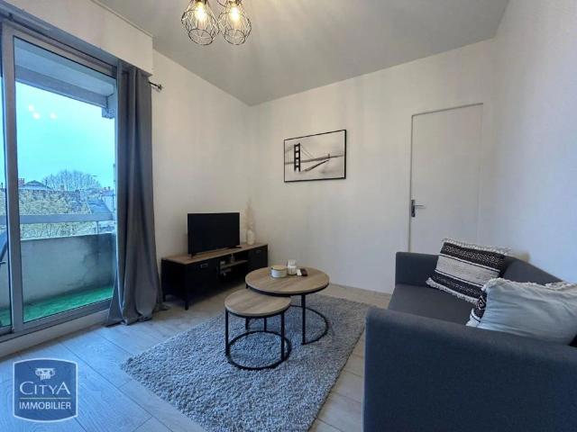 Appartement à louer 1 pièce 35.38m²