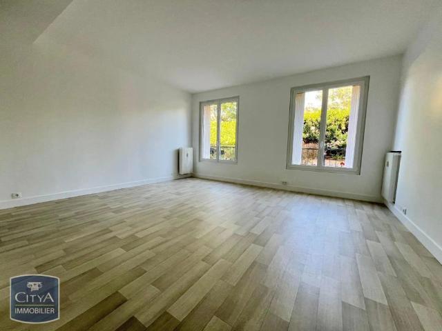 Appartement à louer 1 pièce 36.1m²