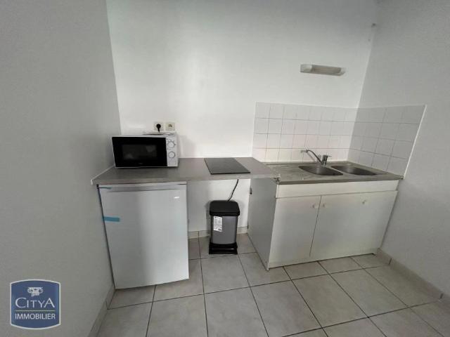 Appartement à louer 1 pièce 36.6m²