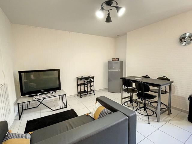 Appartement à louer 1 pièce 36 m