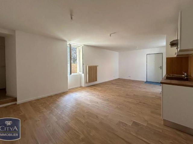 Appartement à louer 1 pièce 37.33m²