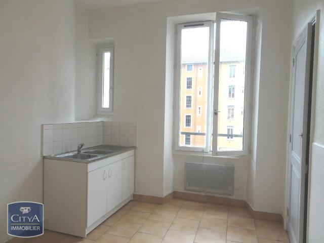 Appartement à louer 1 pièce 37.5m²