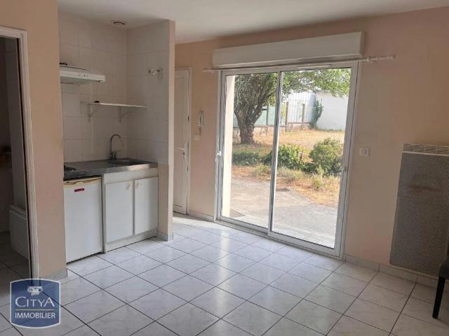 Appartement à louer 1 pièce 38.28m²