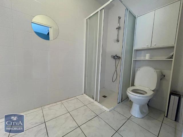 Appartement à louer 1 pièce 38.28m²