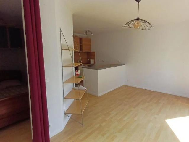 Appartement à louer 1 pièce 38.62m²