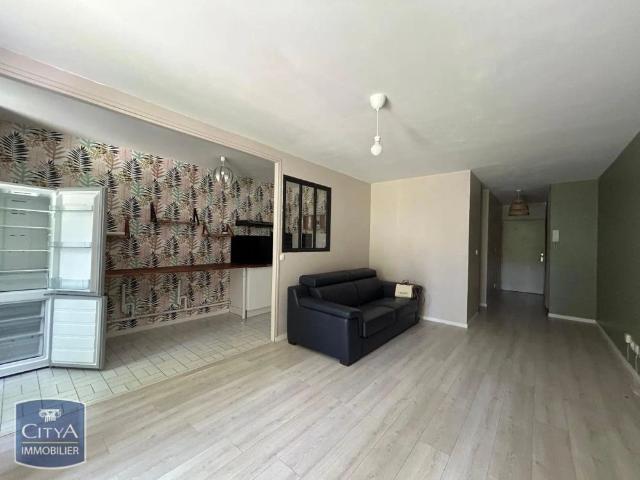 Appartement à louer 1 pièce 41.38m²