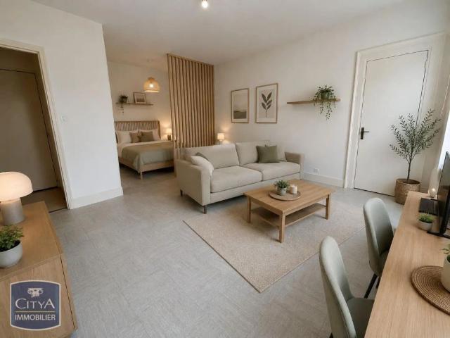 Appartement à louer 1 pièce 41.7m²