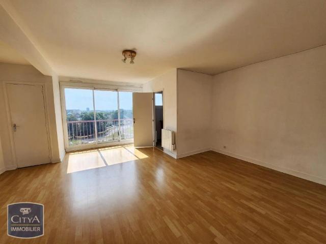 Appartement à louer 1 pièce 42.34m²