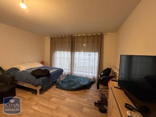 Appartement à louer 1 pièce 43.43m²