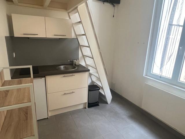 Appartement à louer 1 pièce