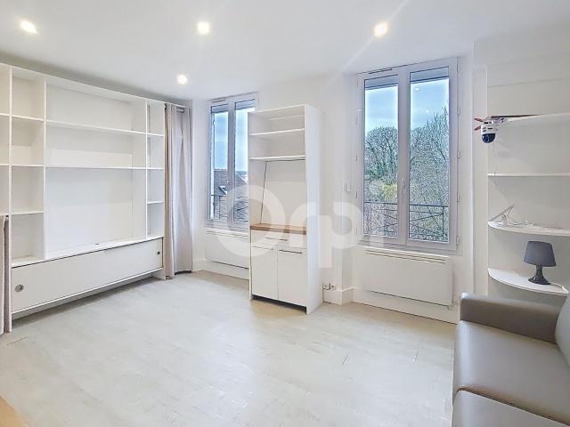 Appartement à louer 1 pièce