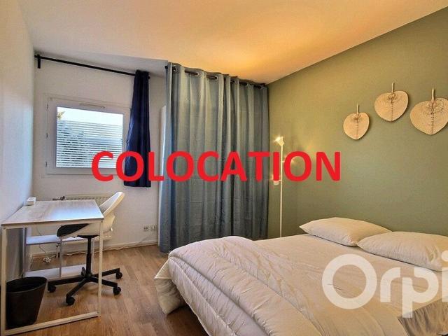 Appartement à louer 1 pièce 62 m