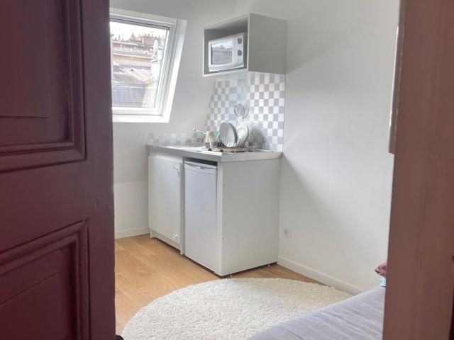 Appartement à louer 1 pièce 9,43 m