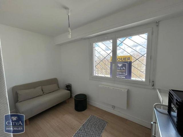 Appartement à louer 1 pièce 9.56m²