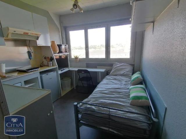 Appartement à louer 1 pièce 9.83m²