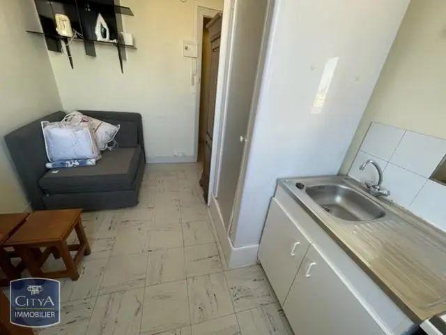 Appartement à louer 1 pièce 9.21m²