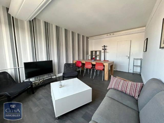 Appartement à louer 1 pièce 9.31m²
