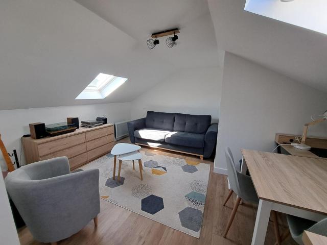 Appartement à louer, 1 pièce ANGERS 49000