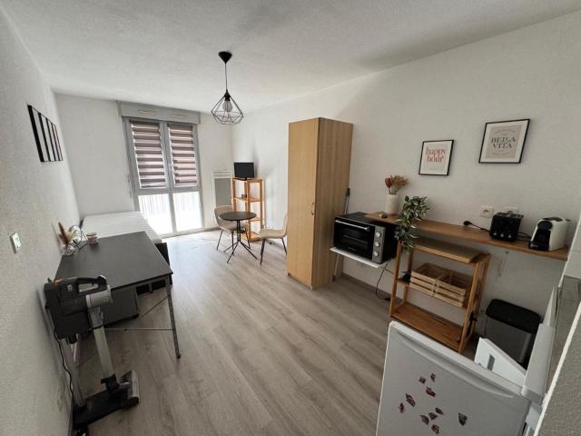Appartement à louer, 1 pièce ANGERS 49000