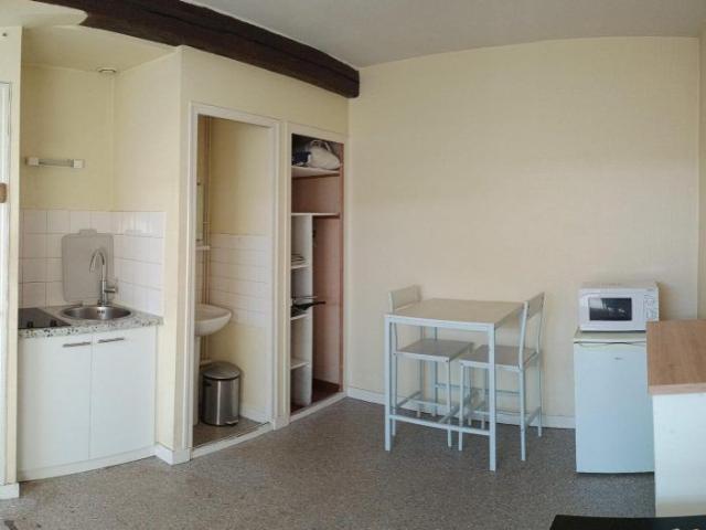 Appartement à louer, 1 pièce Angers 49100