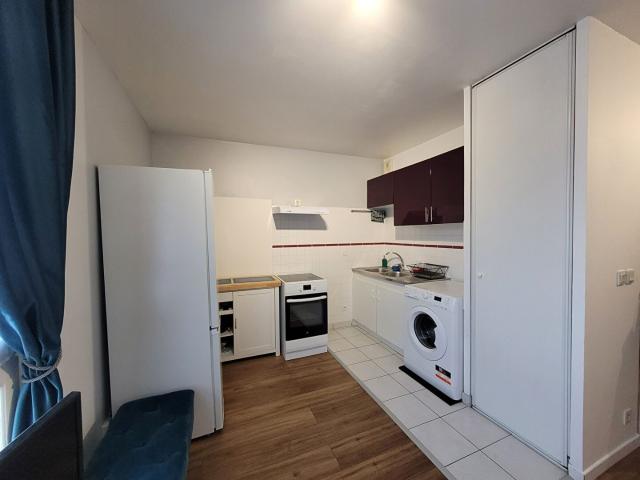 Appartement à louer, 1 pièce Beaumont sur Oise 95260