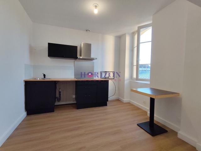 Appartement à louer, 1 pièce Beaumont sur oise 95260