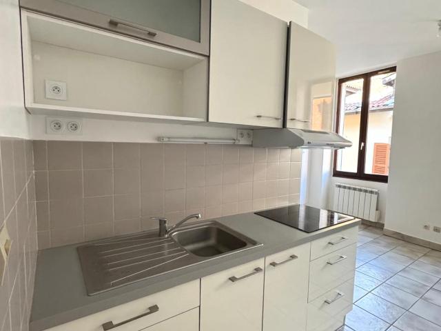 Appartement à louer, 1 pièce Grenoble 38000