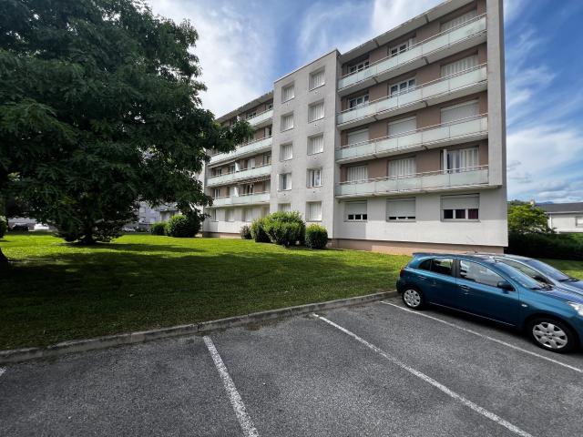 Appartement à louer, 1 pièce Saint Martin d'Hères 38400