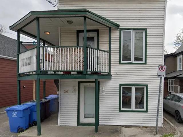 Appartement à Louer 24 Rue Charlevoix, Hull Gatineau 5 photos | Logis Québec
