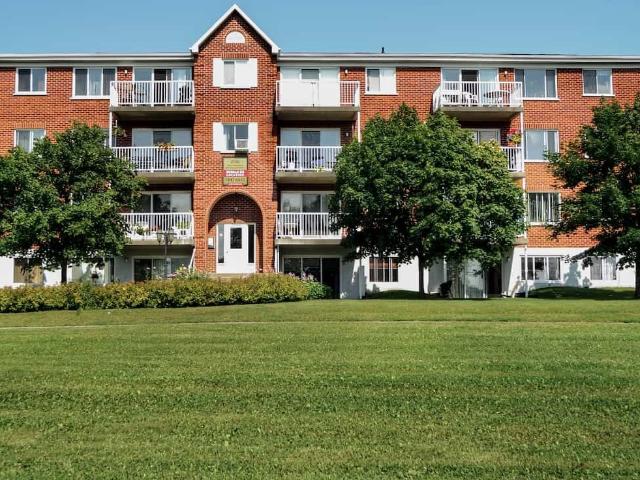 Appartement à Louer 2540 Lebourgneuf Boulevard, Québec 20 photos | Logis Québec