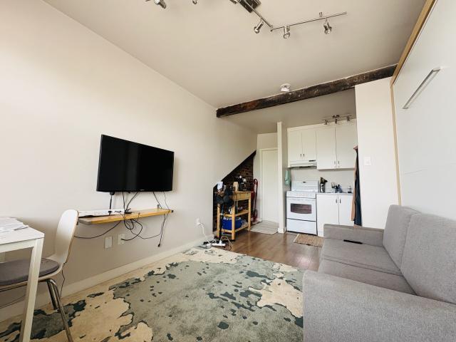 Appartement à Louer 254 Rue Saint Jean, La Cité Limoilou Québec 9 photos | Logis Québec