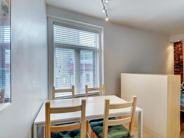 Appartement à Louer 254 Rue Saint Jean, La Cité Limoilou Québec 12 photos | Logis Québec