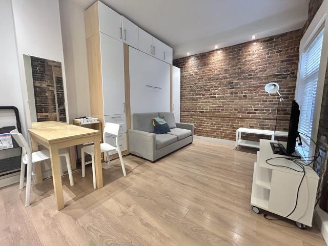 Appartement à Louer 254 Rue Saint Jean, La Cité Limoilou Québec 12 photos | Logis Québec