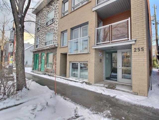 Appartement à Louer 255 boulevard charest ouest, La Cité Limoilou Québec 14 photos | Logis Québec