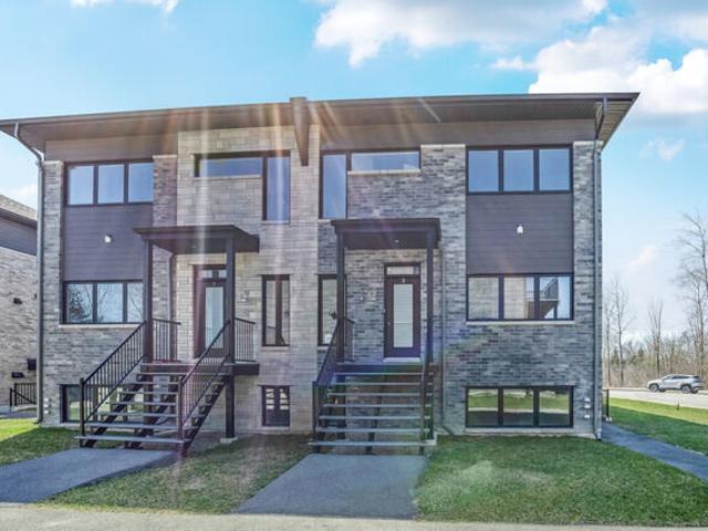 Appartement à Louer 255 rue de la Frégate, Gatineau Gatineau 8 photos | Logis Québec
