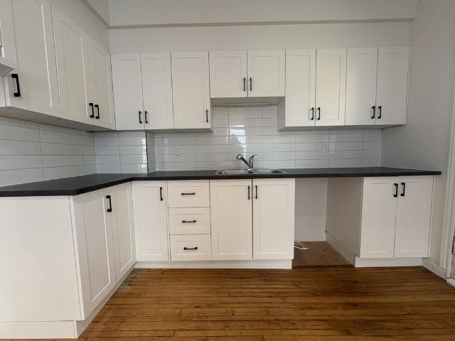 Appartement à Louer 258 olivier, Les Nations Sherbrooke 19 photos | Logis Québec