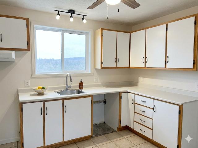 Appartement à Louer 265 rue gosselin, Waterville 6 photos | Logis Québec