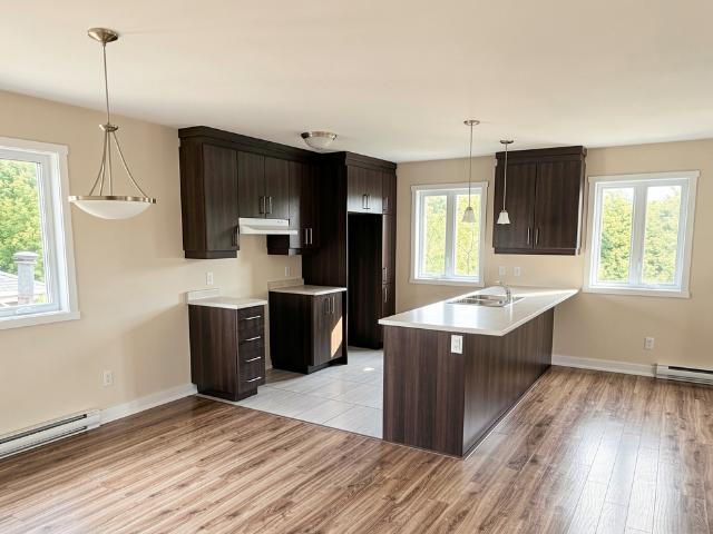 Appartement à Louer 26 boul lorrain, Gatineau Gatineau 8 photos | Logis Québec