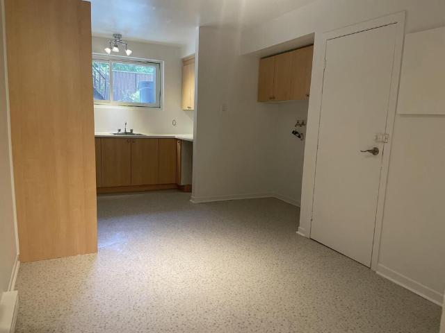 Appartement à Louer 2710 rue Plessis, Le Vieux Longueuil Longueuil 9 photos | Logis Québec