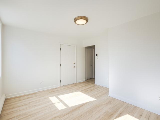 Appartement à Louer 286 5e Avenue, Québec, QC G1J 3J5, La Cité Limoilou Québec 9 photos | Logis Québec