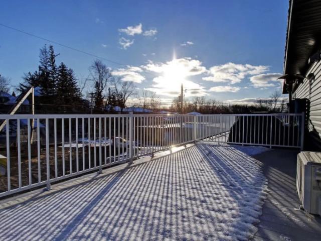 Appartement à Louer 28 rue Sicotte, Sainte Rose Laval 13 photos | Logis Québec