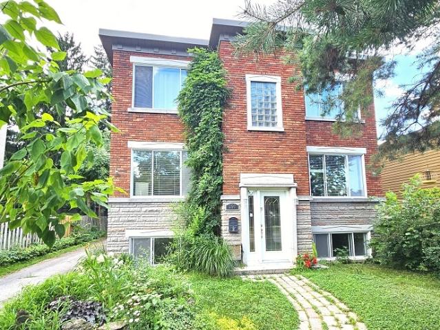 Appartement à Louer 290 Rue De Normandie, Le Vieux Longueuil Longueuil 12 photos | Logis Québec