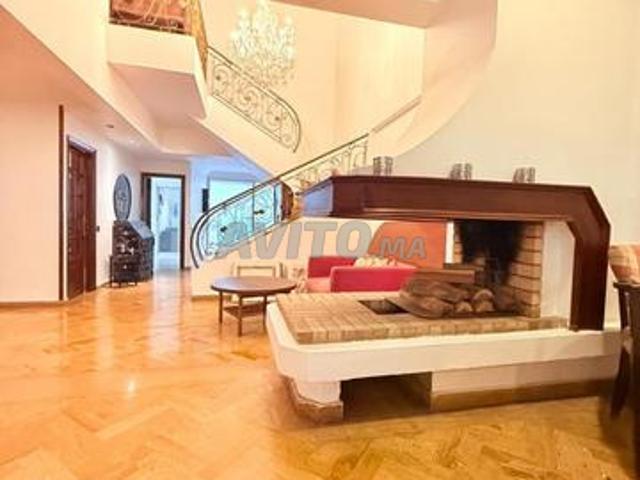 Appartement à louer 200 m² à Casablanca